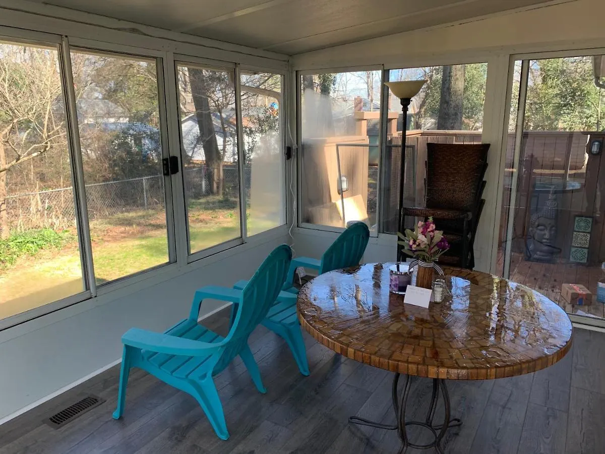Briar Creek Rd Bnb Charlotte 0*,